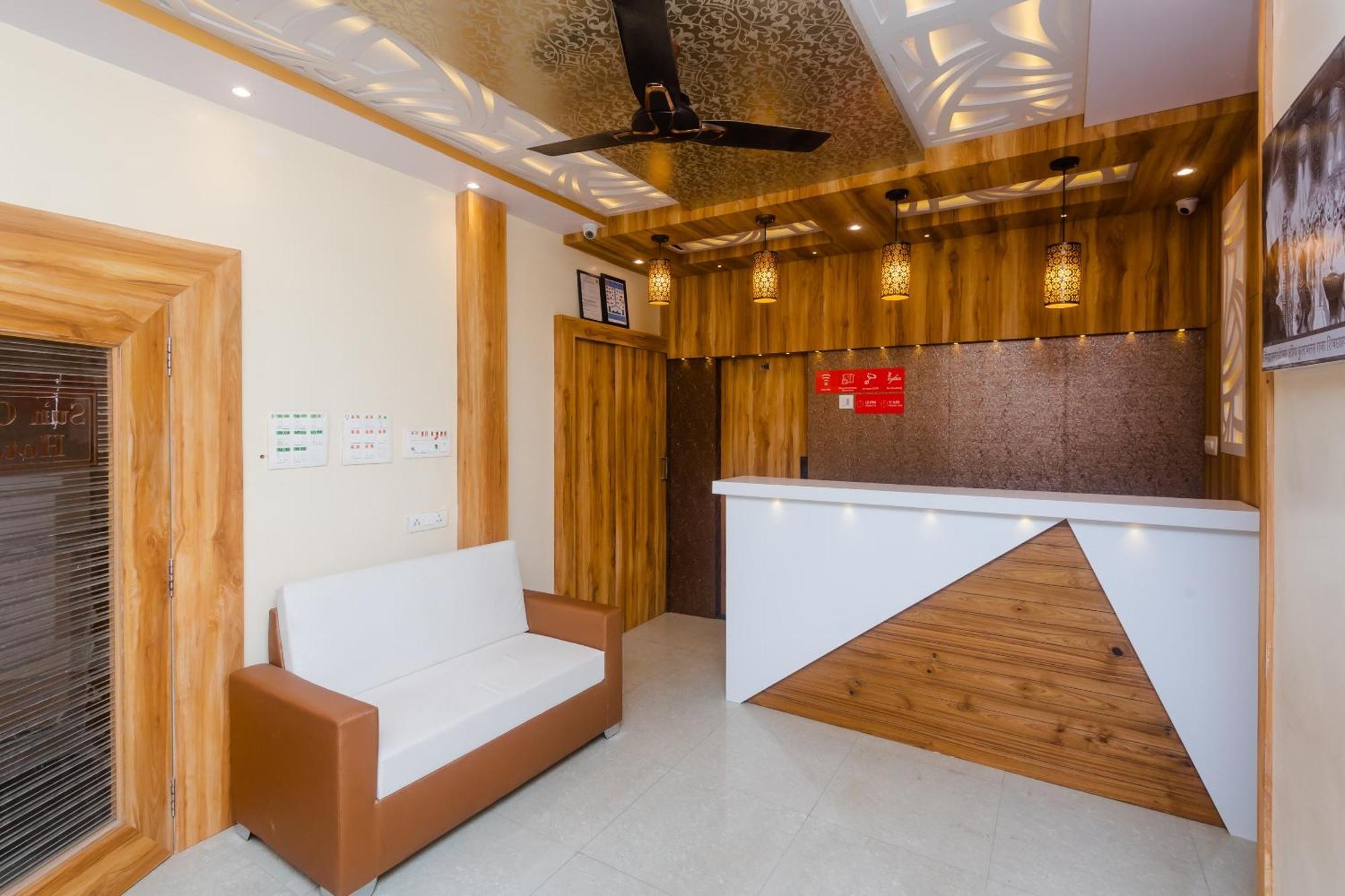 Hotel Sun Near Saifee Hospital And Hn Reliance Hospital 3*