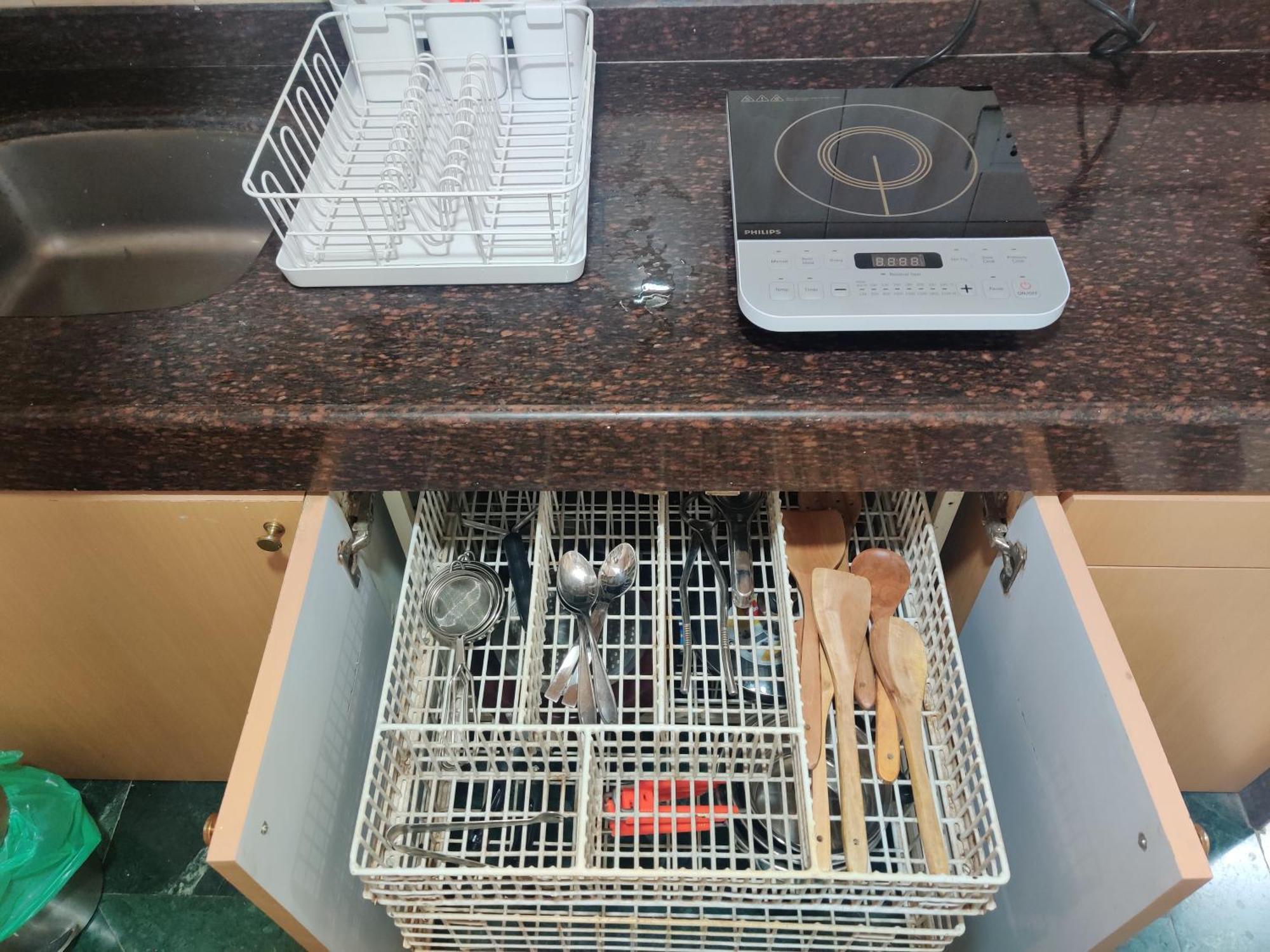 2 Bhk Cozy W/ Netflix And Wifi In Bandra * Mumbai
