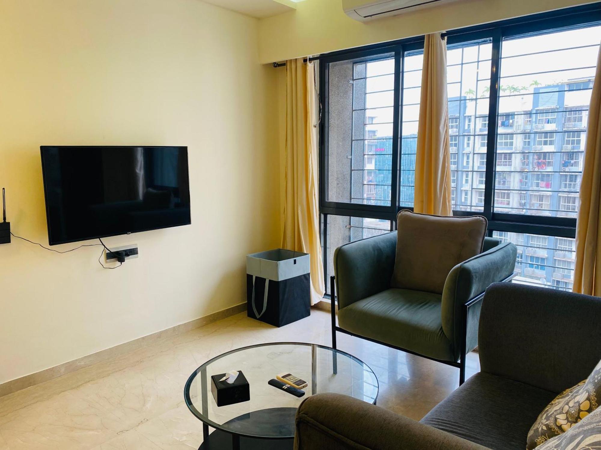 Ov Premium Bkc - Kurla Apartment *