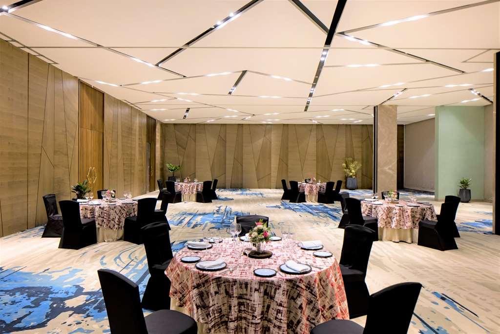Radisson Blu International Airport 5* Mumbai
