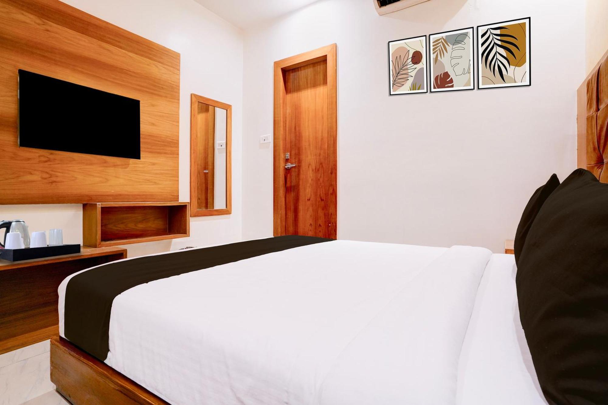Super Townhouse Oak Times Square Le Western 3* Mumbai