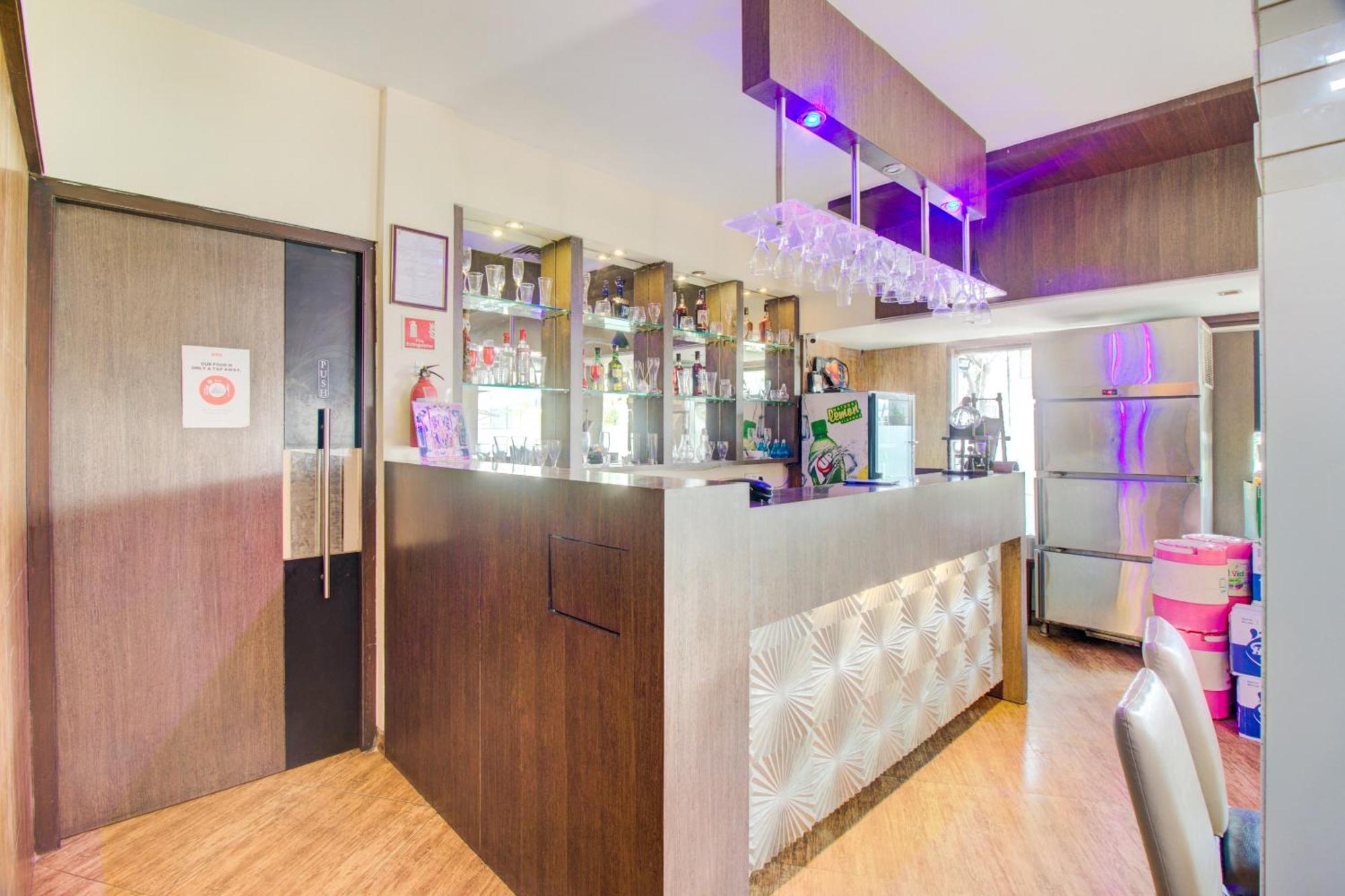 Hotel Collection O Panchratna Panvel