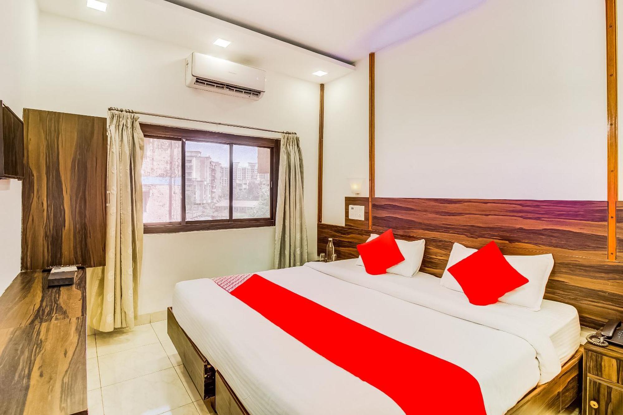 Hotel Collection O Panchratna Panvel