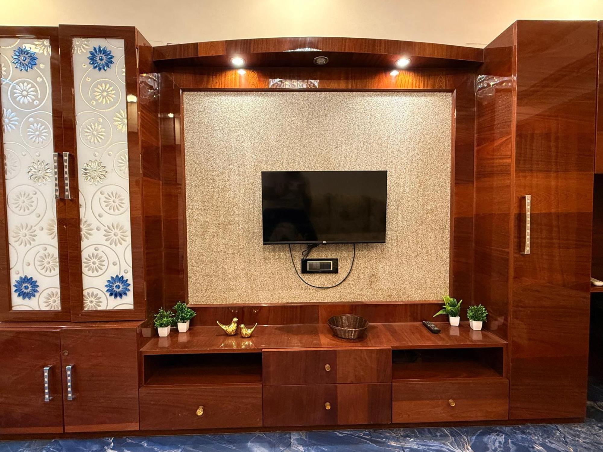 1bhk Modern Cozy Flat At Prime Location Livin Cove Apartment Mumbai