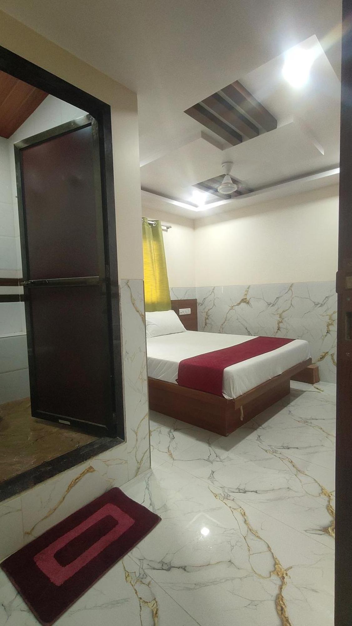 Samrat Palace 2 Goregaon West Hotel