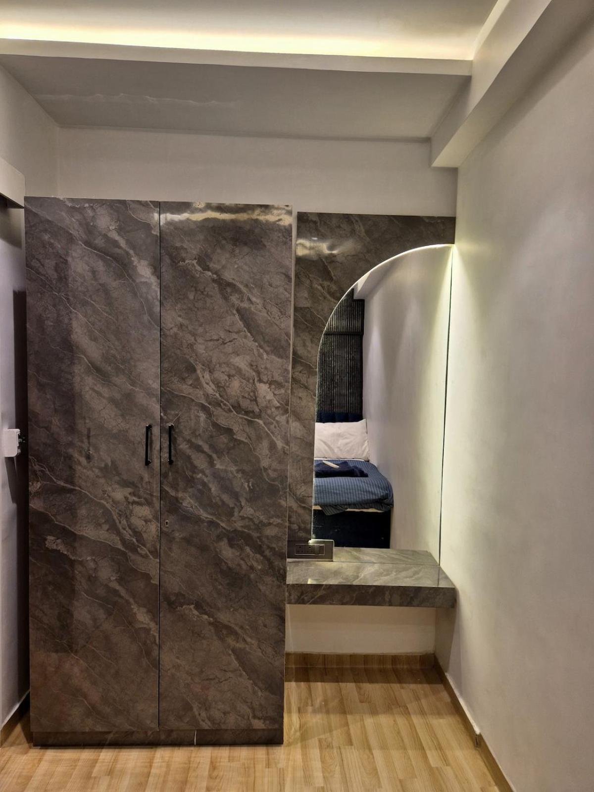 Apartment Solace - 1 Bhk - Walk Away Carter Rd Mumbai
