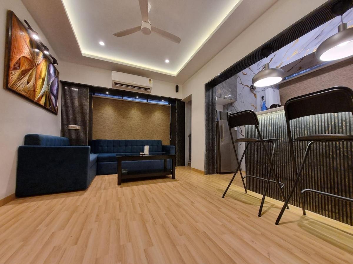 Solace - 1 Bhk - Walk Away Carter Rd Apartment Mumbai