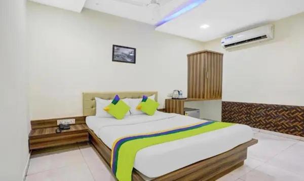 Fabhotel Galaxy Mumbai