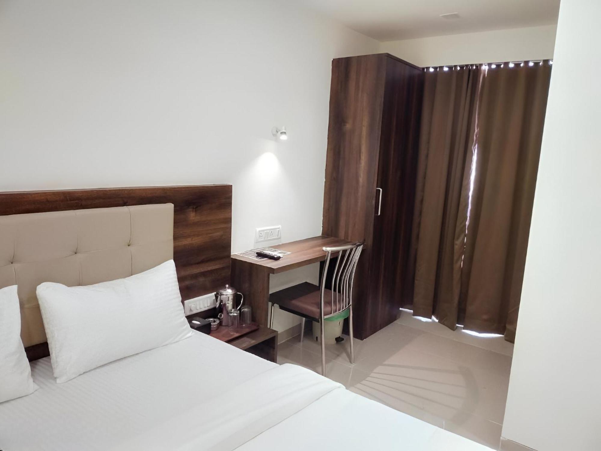 Retreats At Precious Pearl - Nr International Airport 3*