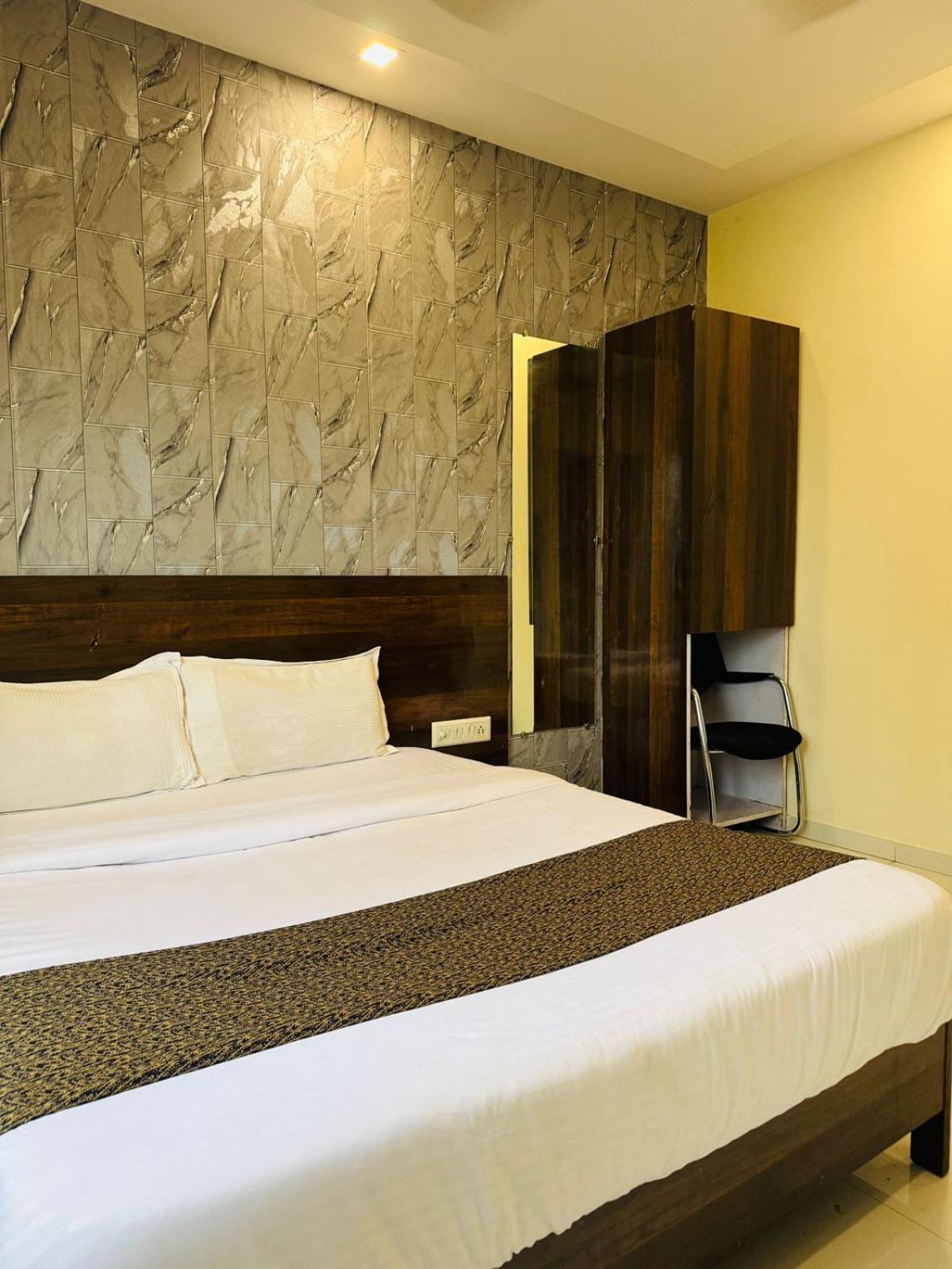 Garden Palace 3*
