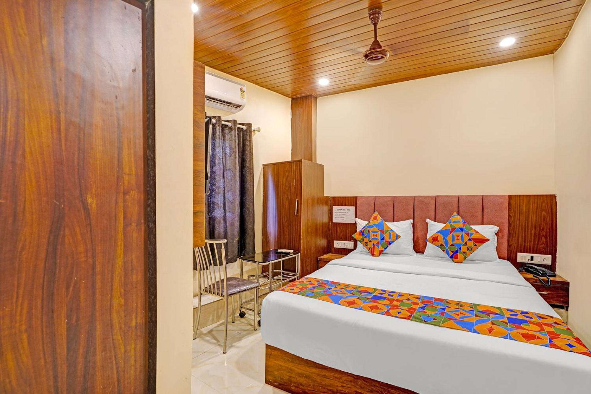 Fabhotel Surya Grand Guest house *