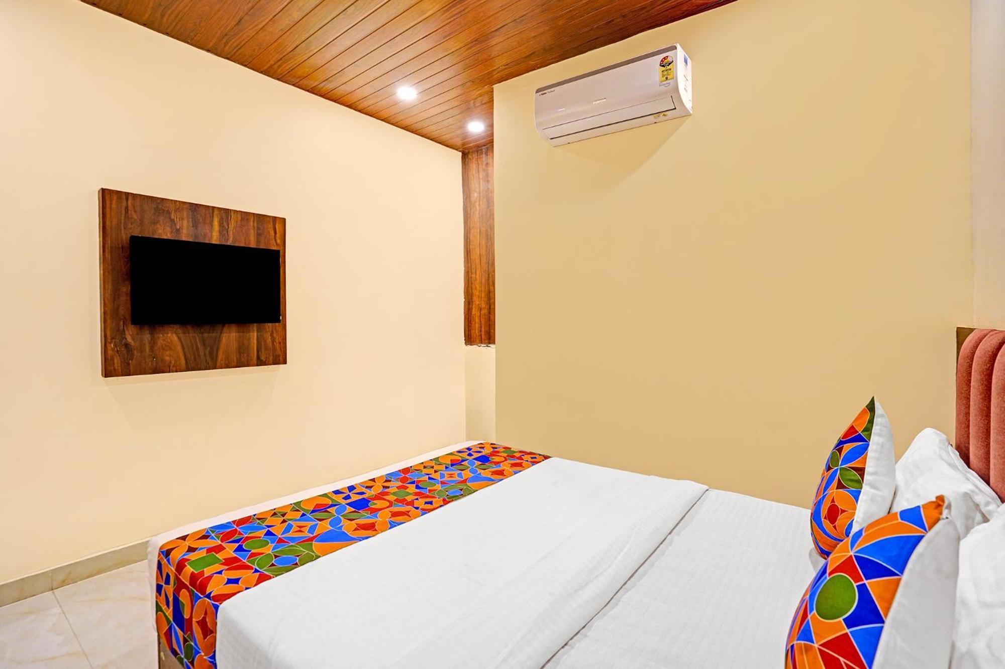 Casa de hóspedes Fabhotel Surya Grand *