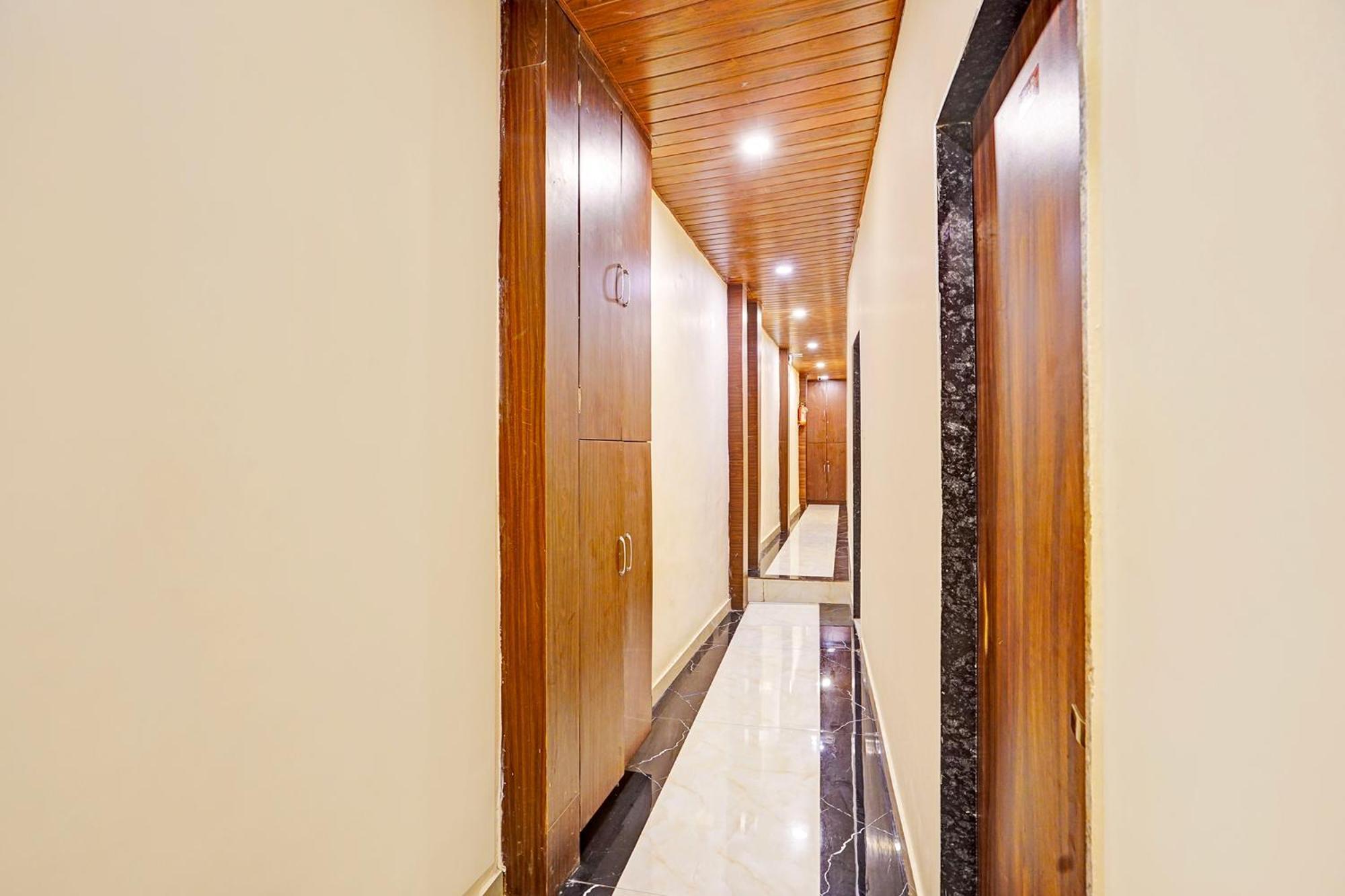 Guest house Fabhotel Surya Grand *