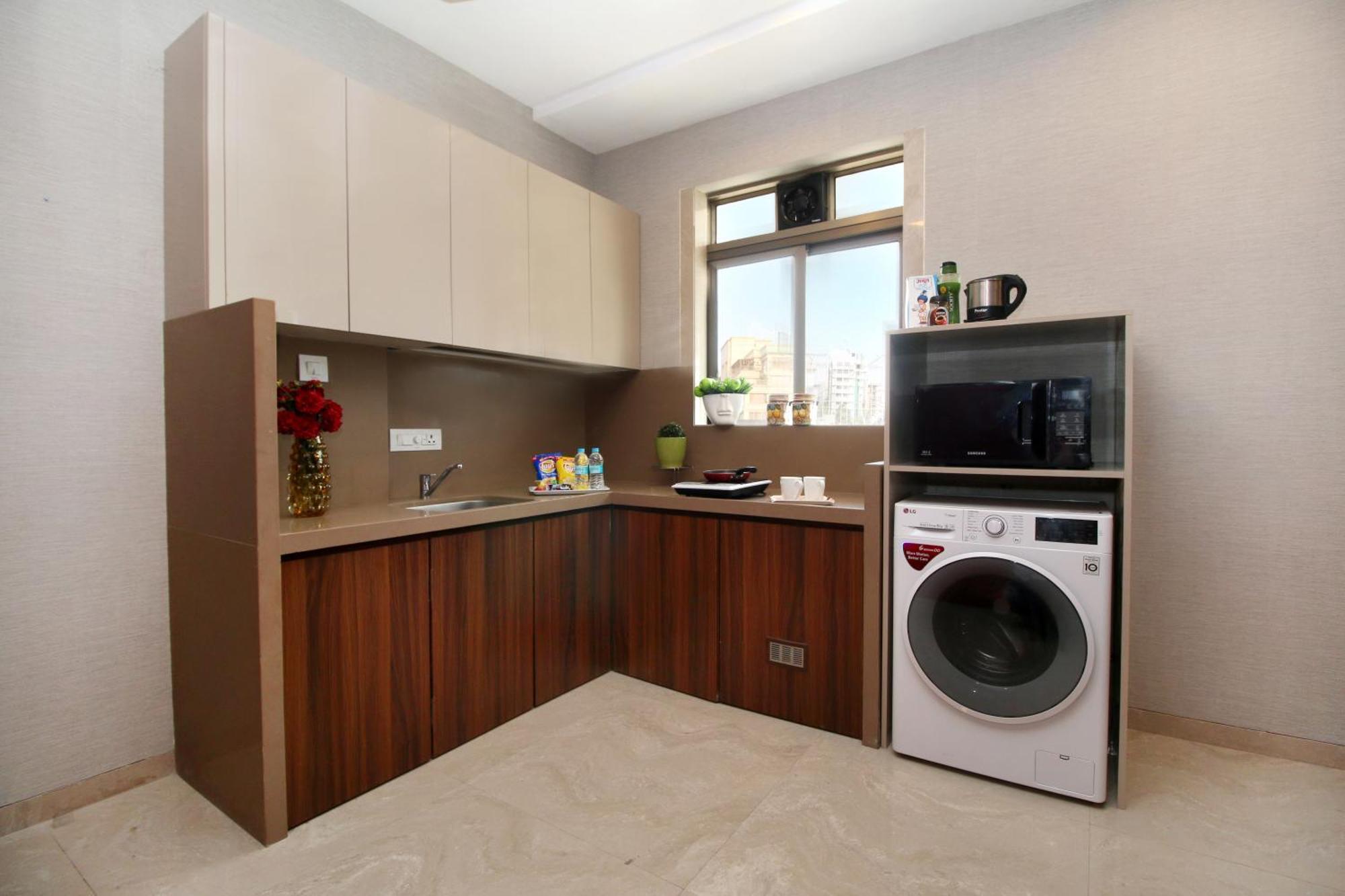 Theory9 Premium Service Khar Apartment *