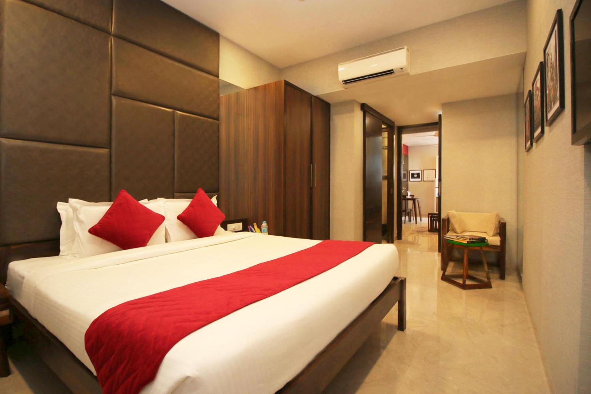 Theory9 Premium Service Khar * Mumbai