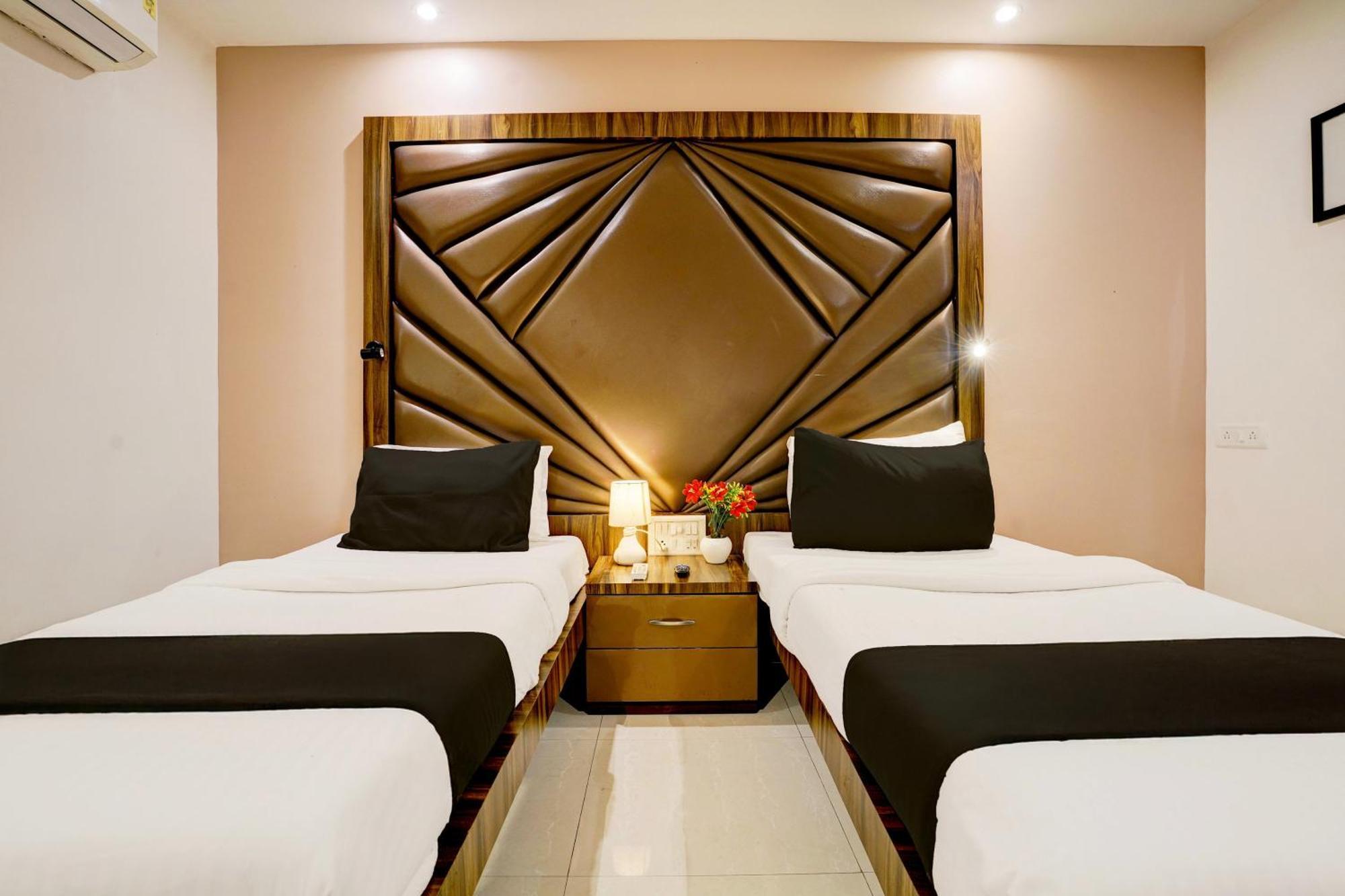 Super O Formerly Park Palace Hotel Mumbai