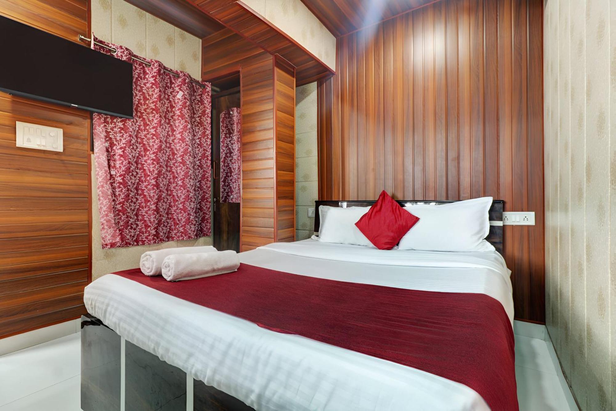Ab Residency Near Kokilaben Dhirubhai Ambani Hospital Andheri West