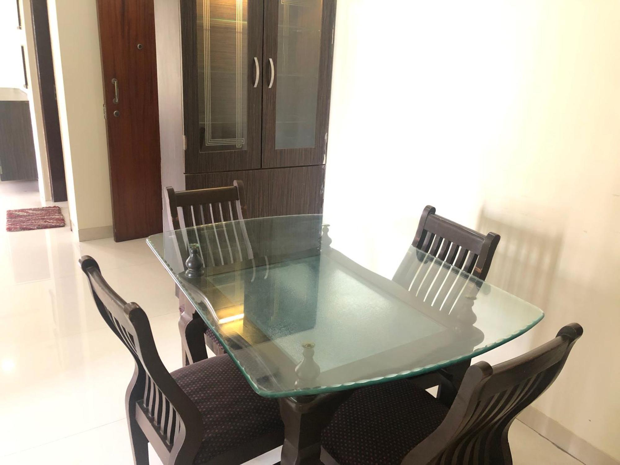Treat Homes Service In Bkc Siddhant 401 Homestay *