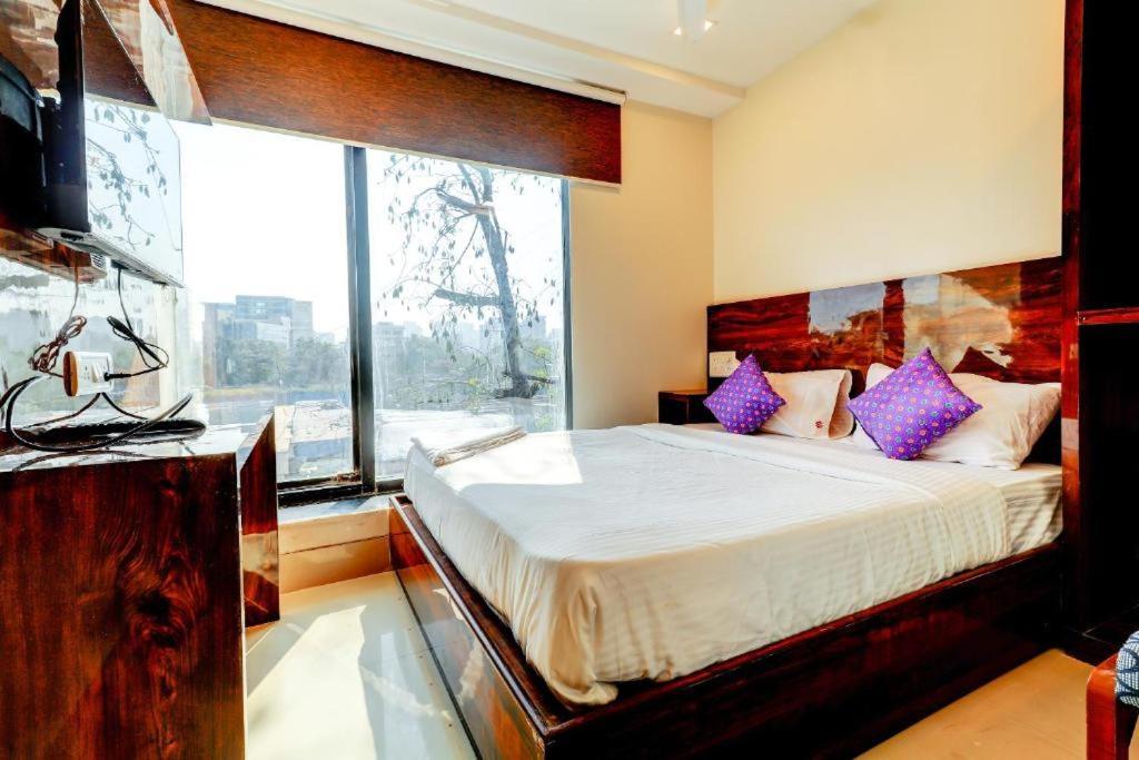 Hotel Prime Inn, Andheri West - Near International Airport Mumbai
