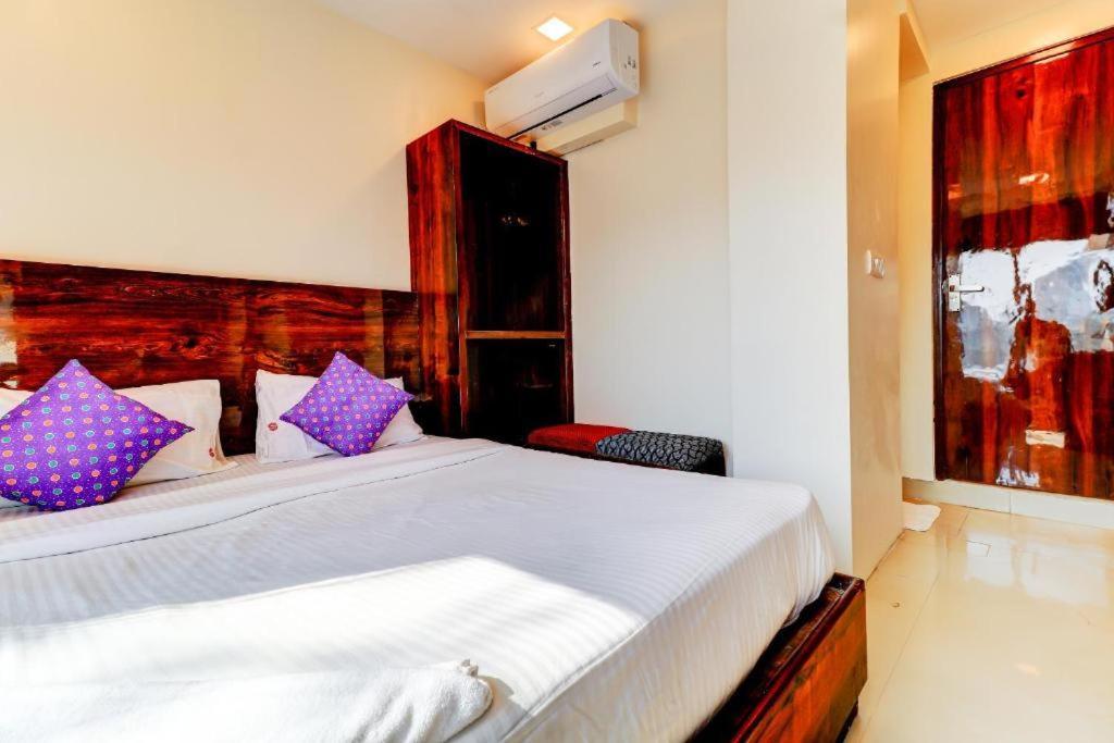 Hotel Prime Inn, Andheri West - Near International Airport 3*