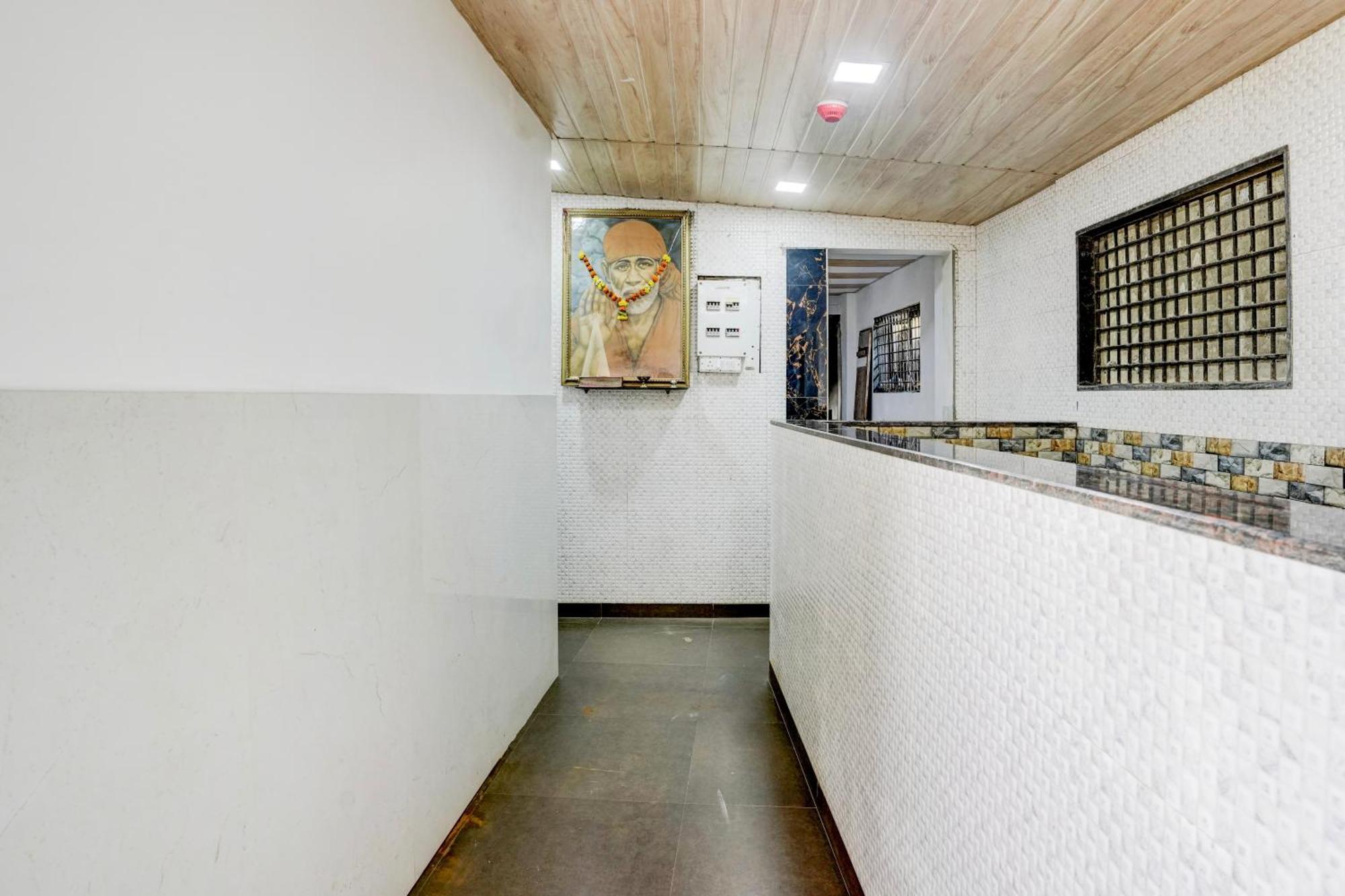O Radha Palace Hotel 3*