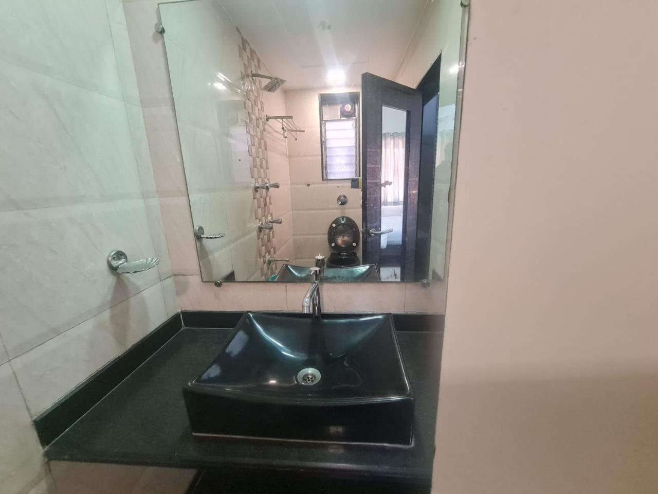 Sharda Hotel 3*