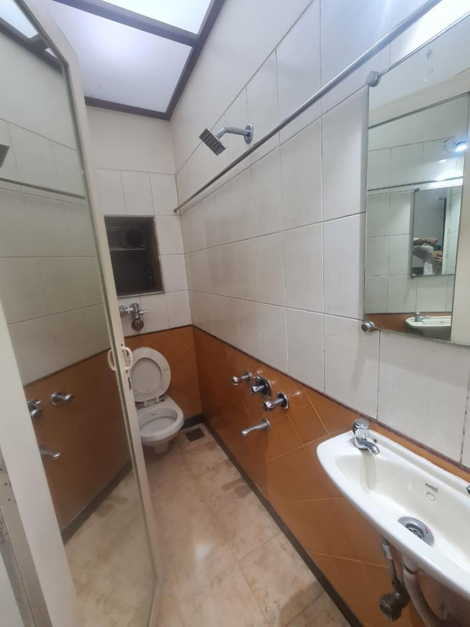 Sharda Hotel Mumbai