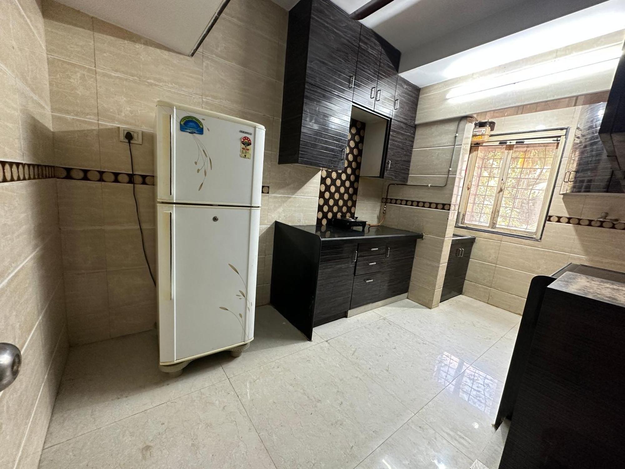 2bhk Luxurious In Apartment
