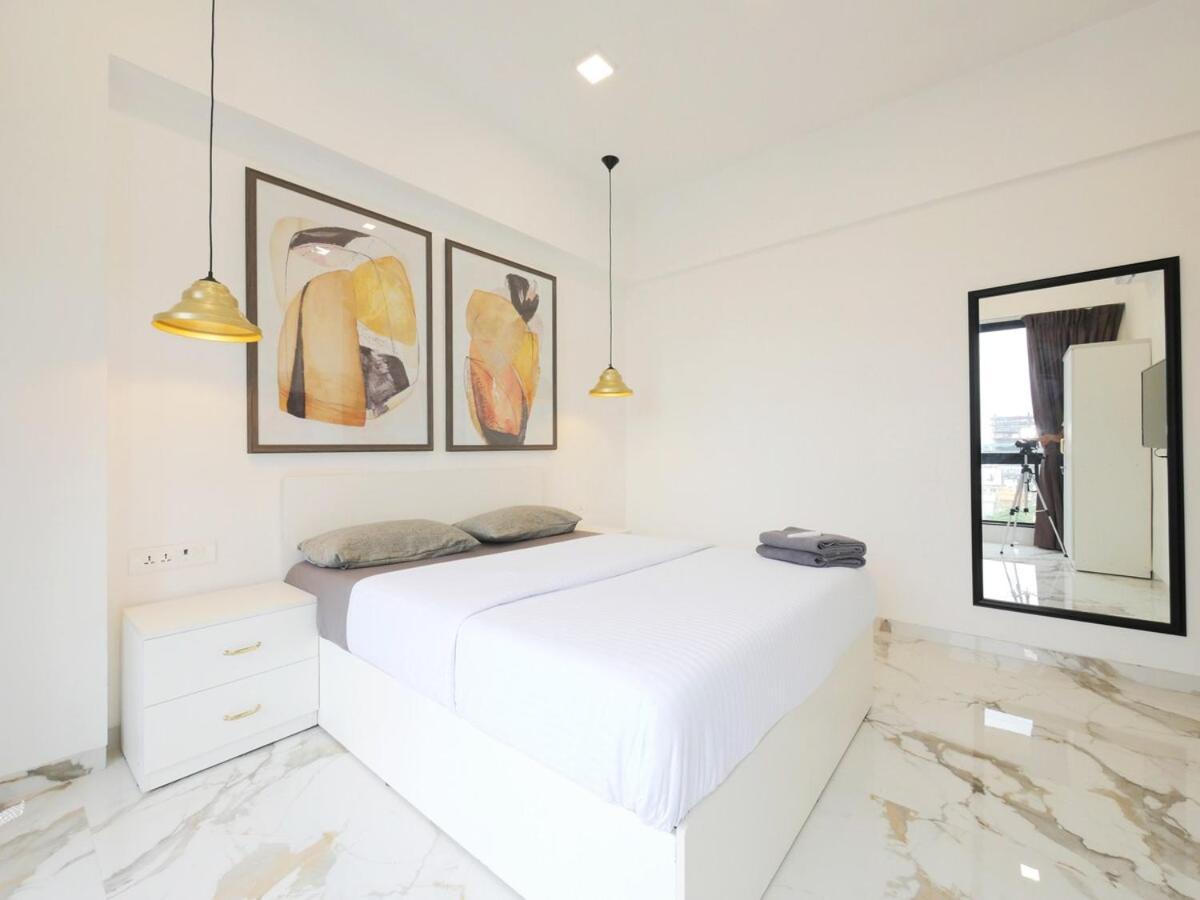 Milo Private 3bhk In Bandra Mumbai