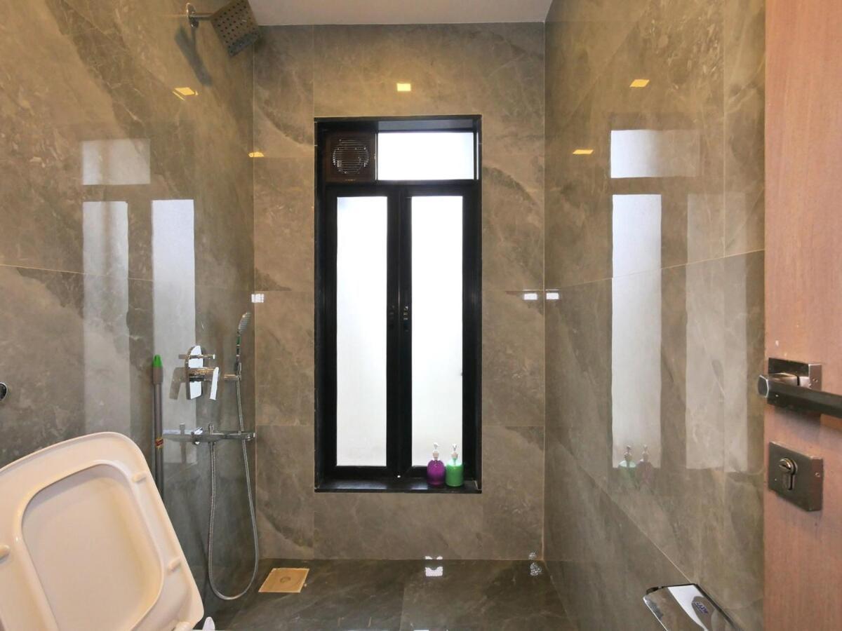 Milo Private 3bhk In Bandra Mumbai