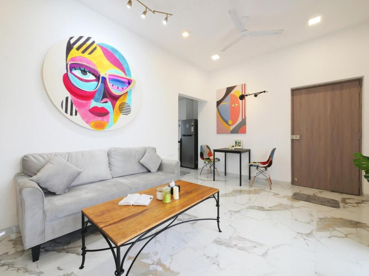 Milo Private 3bhk In Bandra Apartment Mumbai
