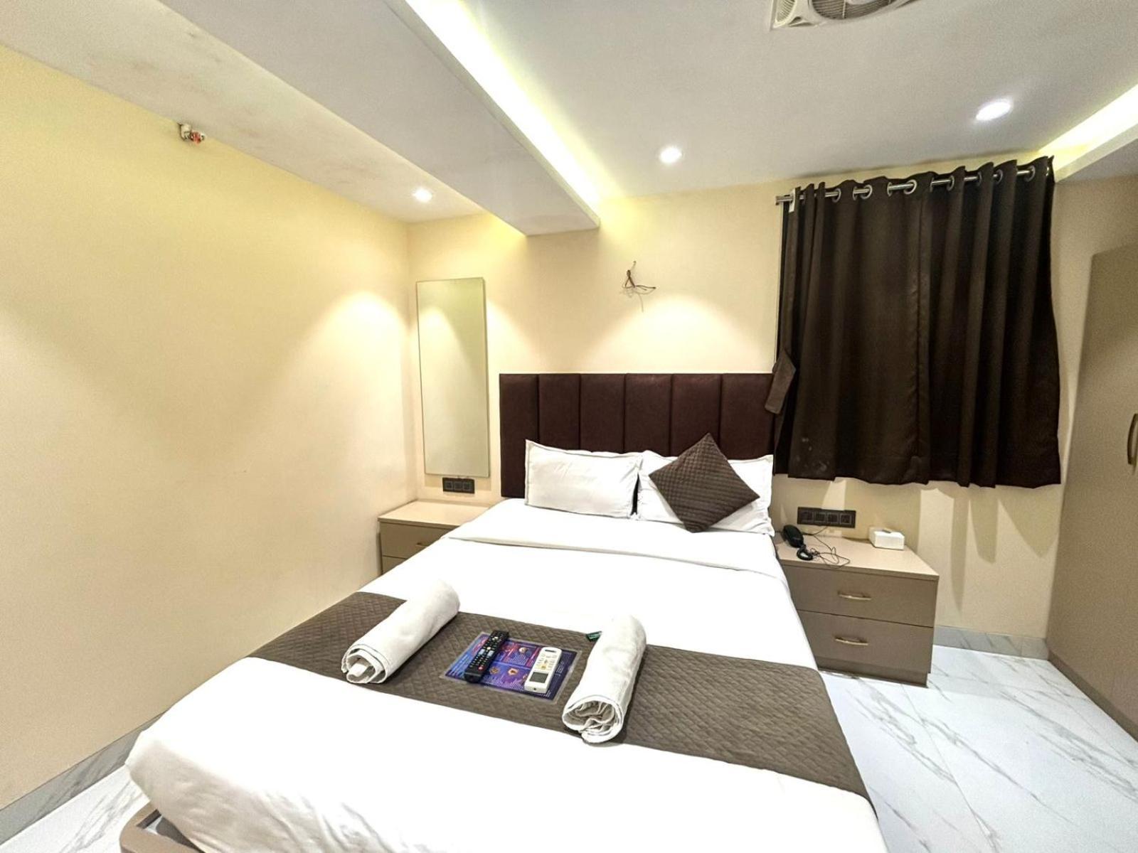 Dolphin Residency