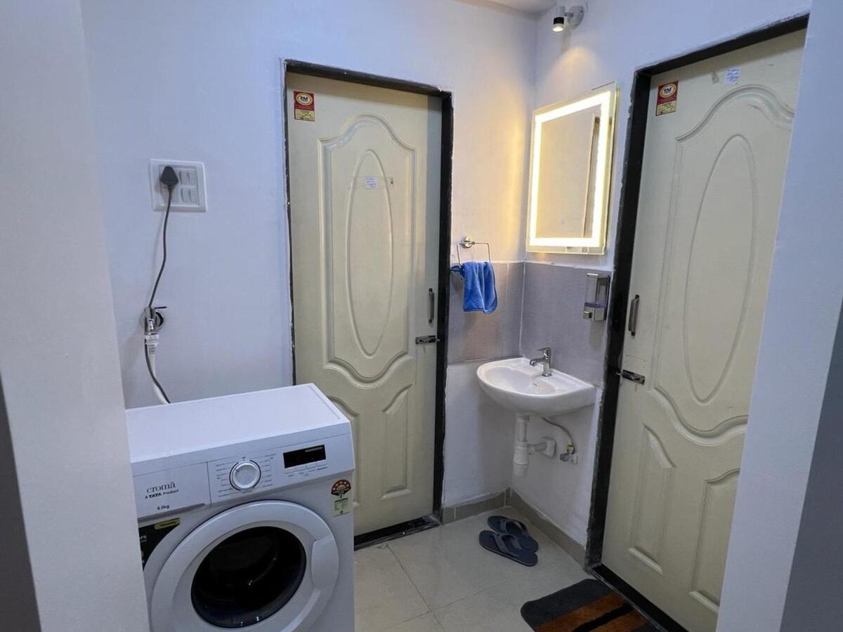 Apartment 1bhk Goregaon West - Garden View Mumbai