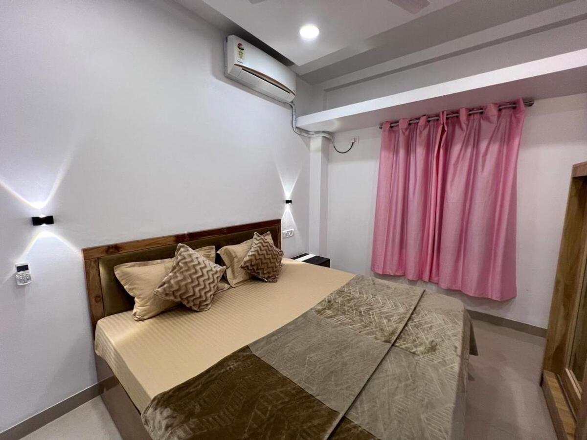 1bhk Goregaon West - Garden View Apartment *