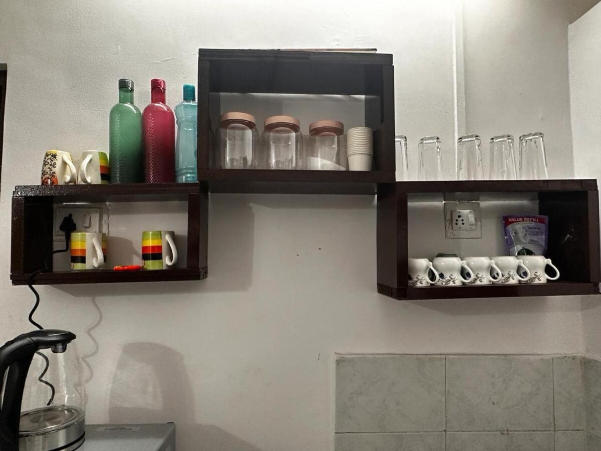 Apartment In Oshiwara Andheri#12 *
