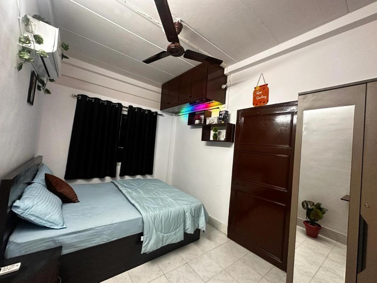 In Oshiwara Andheri#12 Apartment *