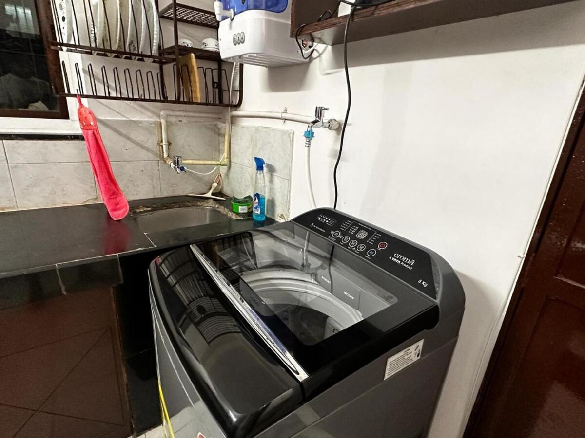 Apartment In Oshiwara Andheri#12 *