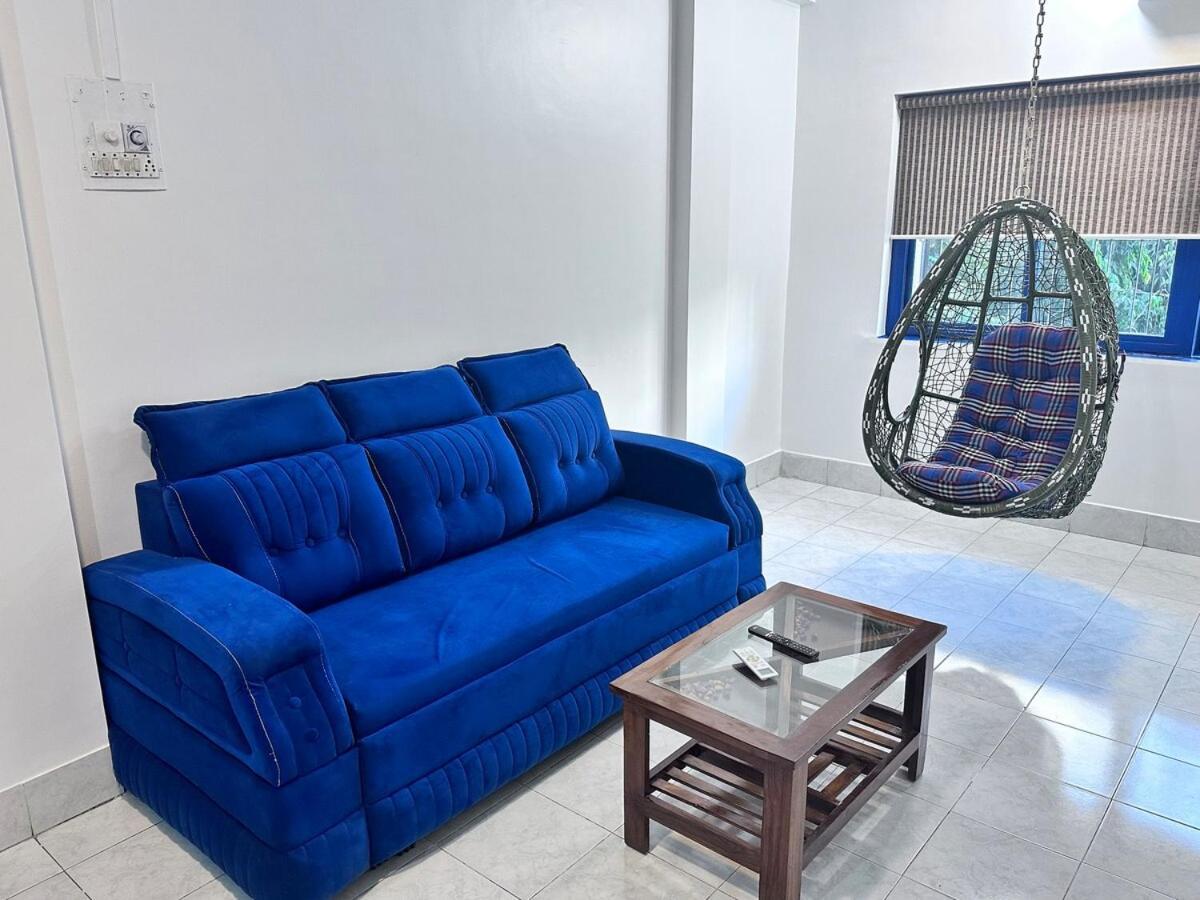 Royal Blue #06 Apartment Mumbai