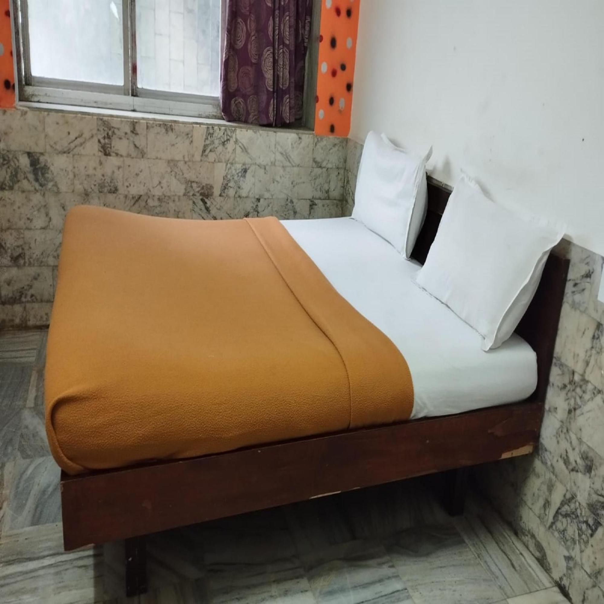 An Residency Apartment *