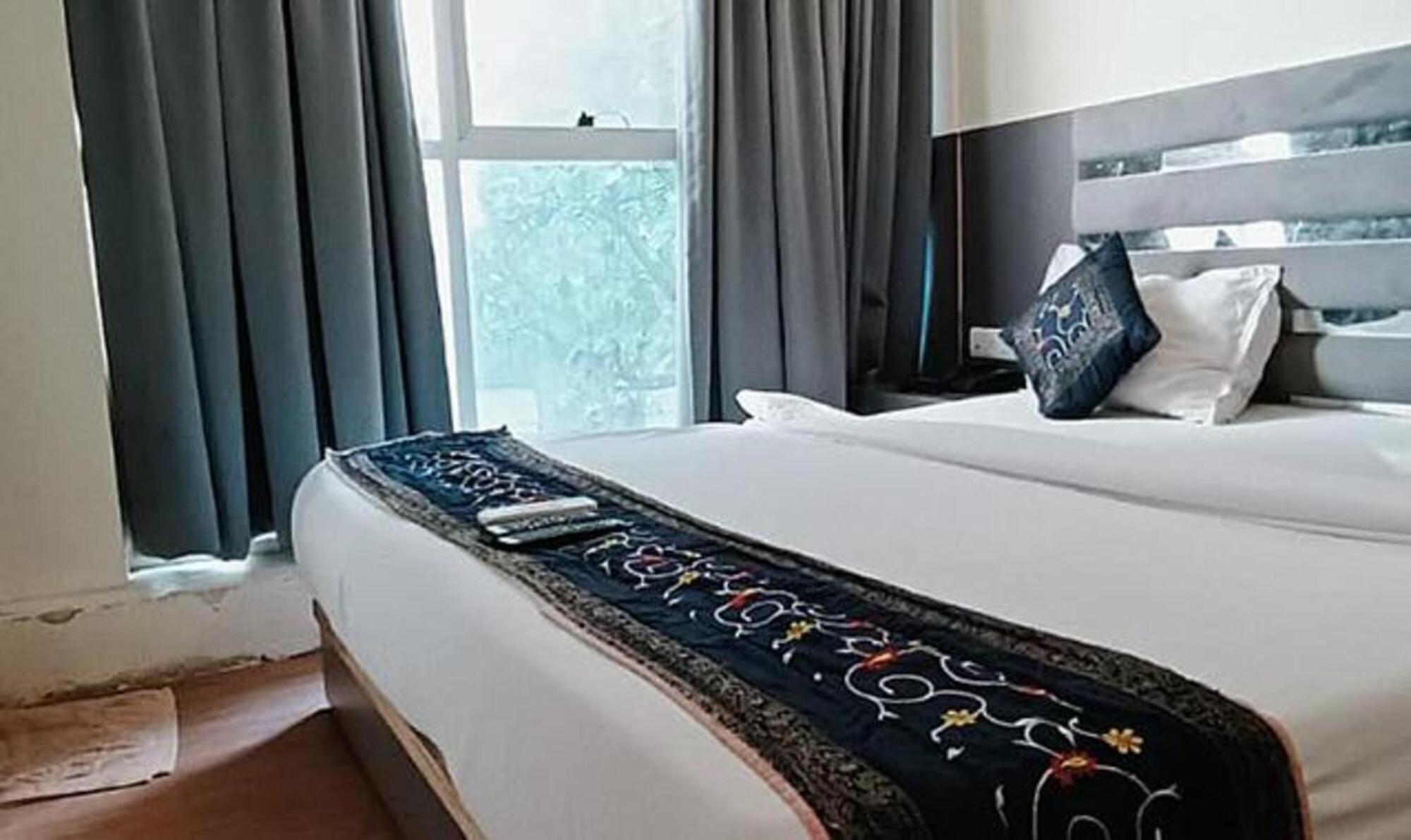 Fabhotel Freedom International