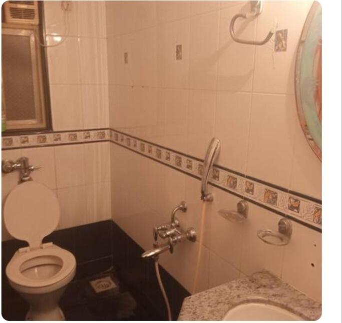 Apartment Calm Comfortable Convenient Mumbai