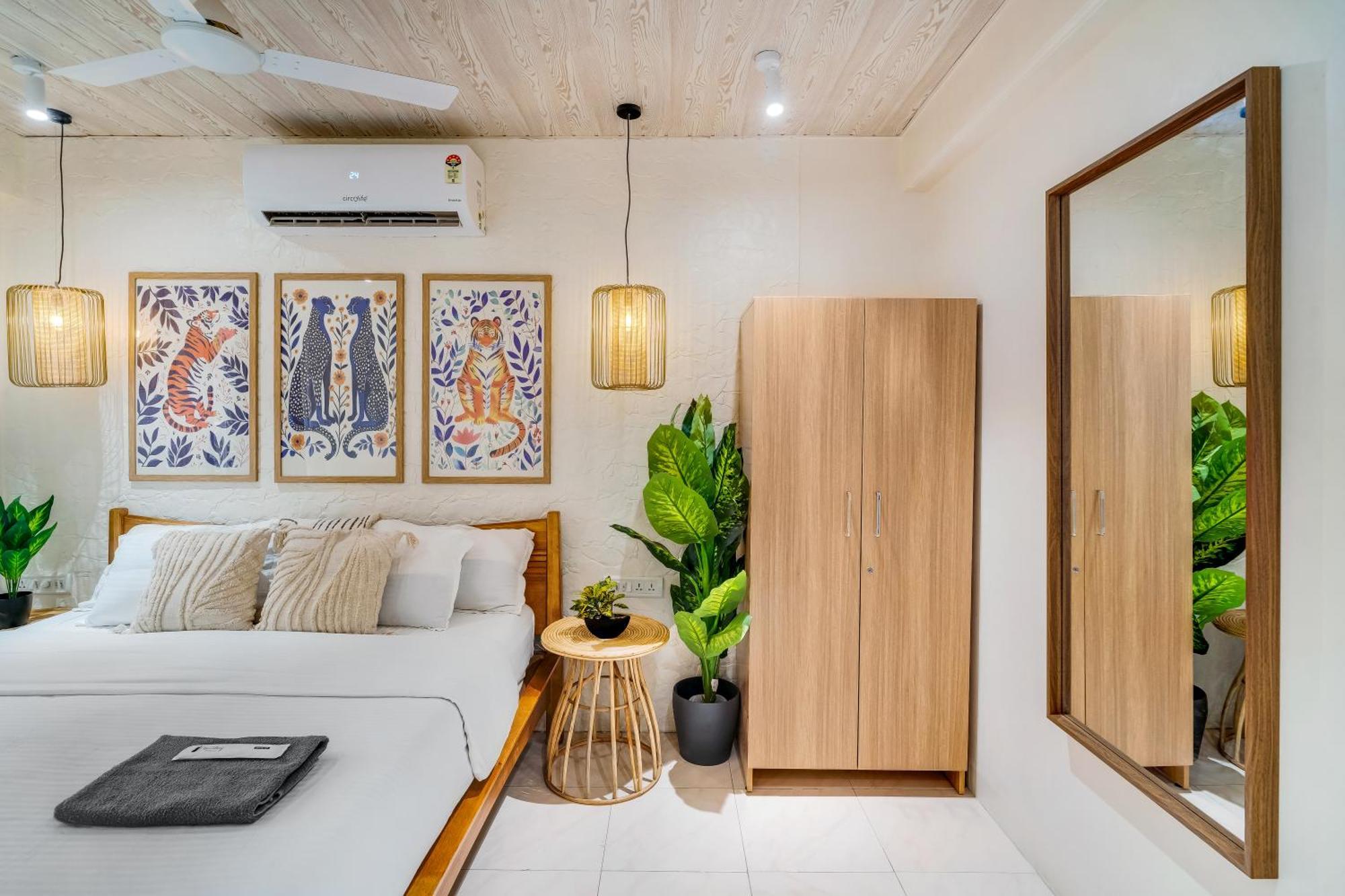 Stella 3bhk Khar W By The Company Mumbai