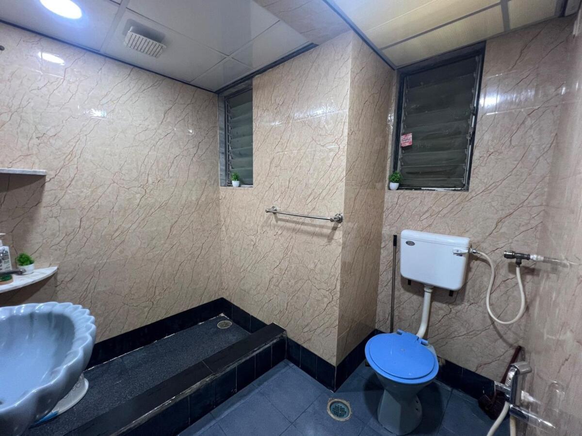 Apartment In Oshiwara Andheri #01 Mumbai