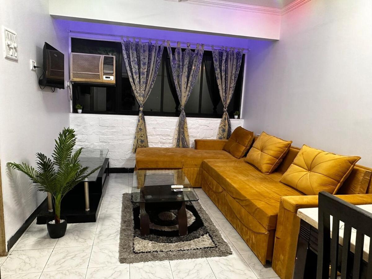 In Oshiwara Andheri #01 Apartment Mumbai