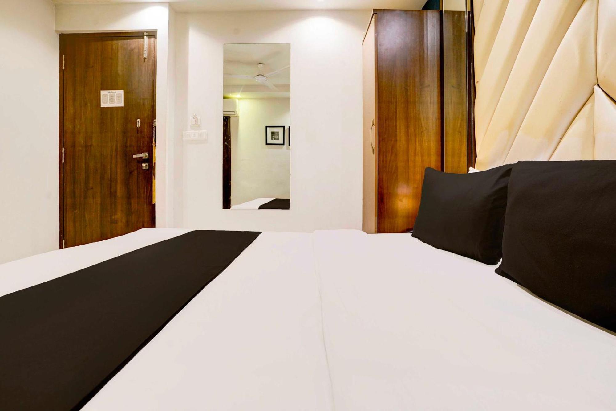 Hotel Collection O Mumbai