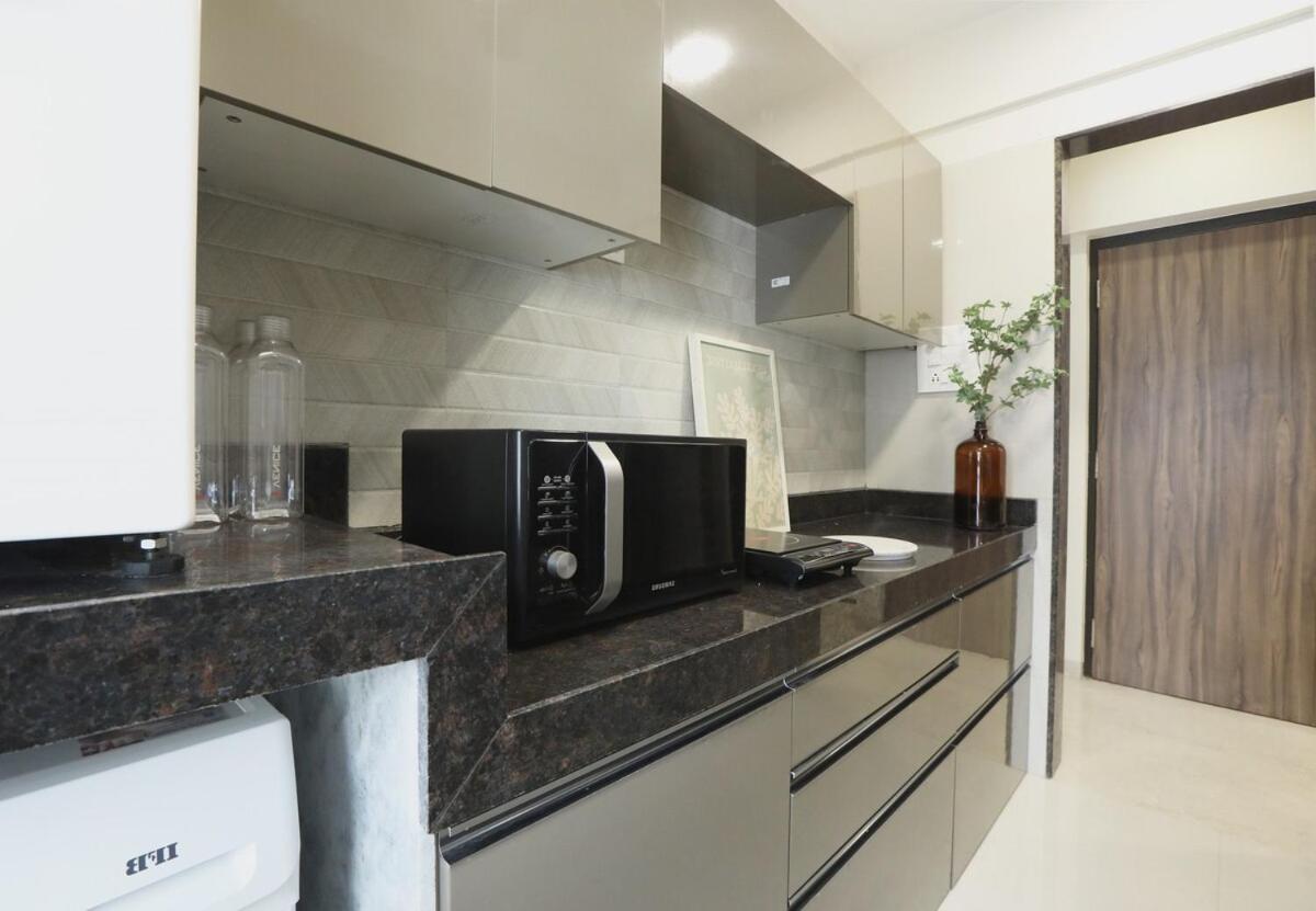 Tao Private 3bhk In Bandra Apartment