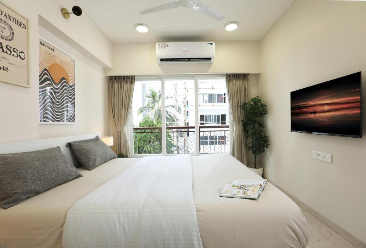 Apartment Tao Private 3bhk In Bandra Mumbai