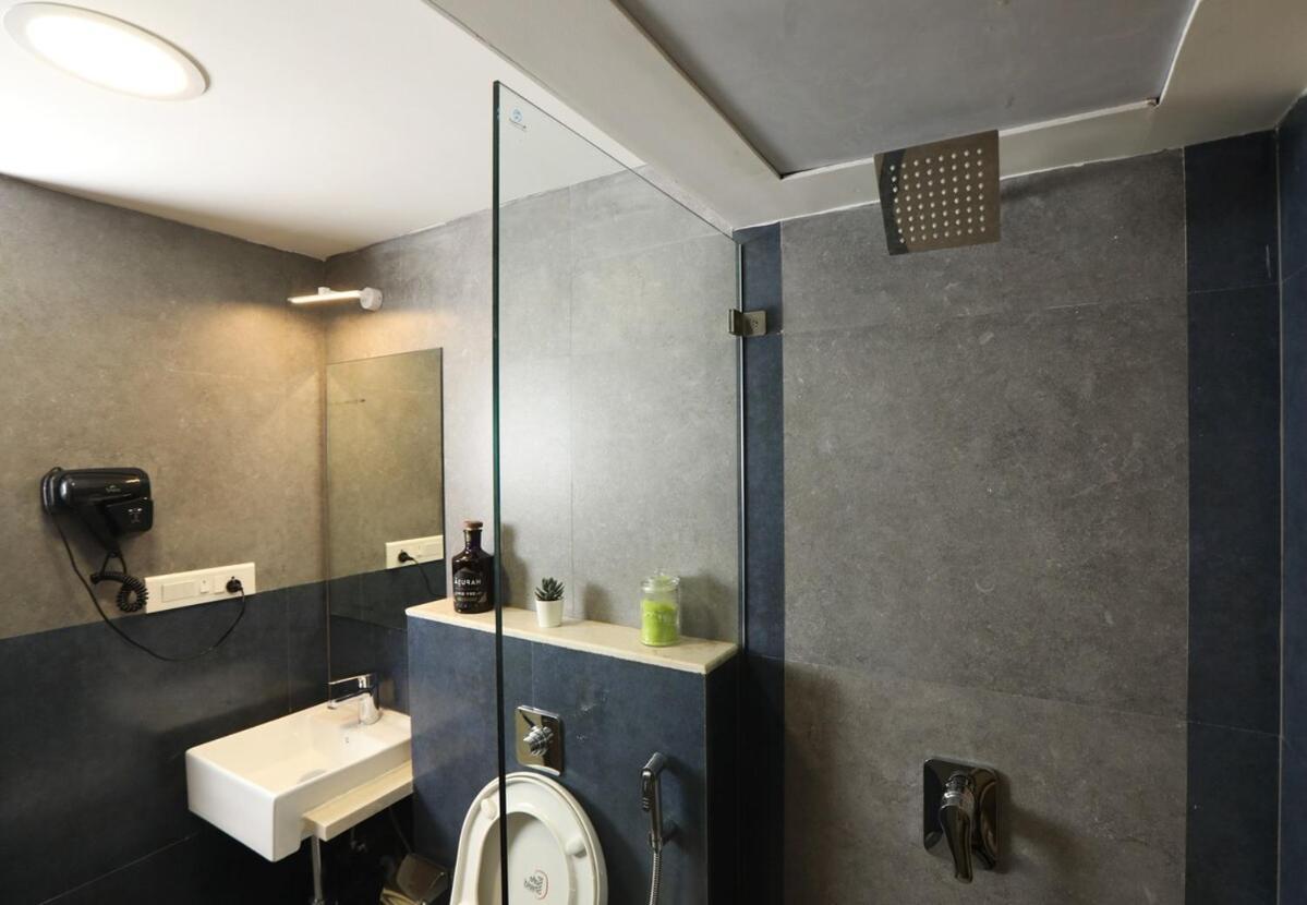 Tao Private 3bhk In Bandra