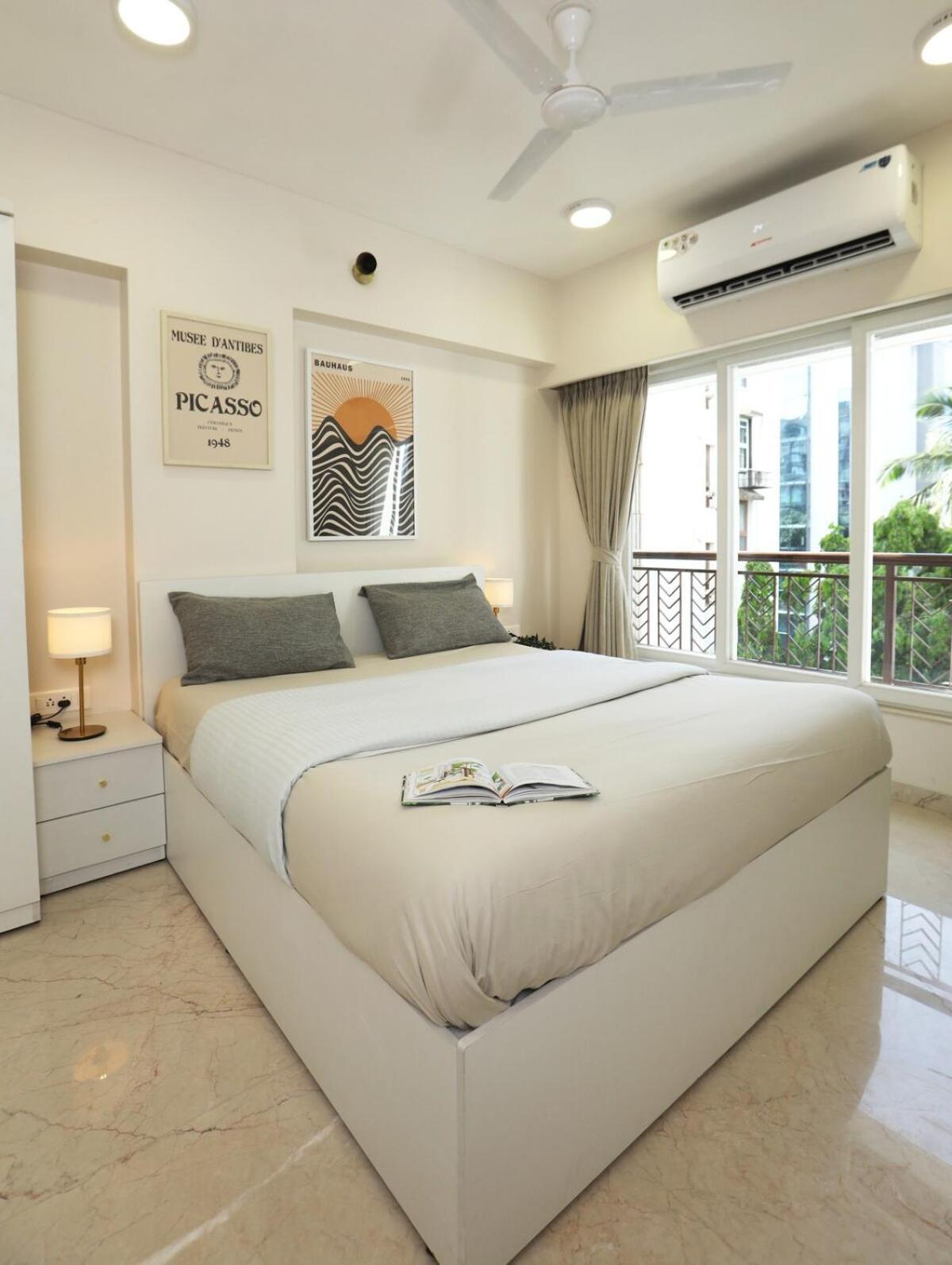 Tao Private 3bhk In Bandra * Mumbai
