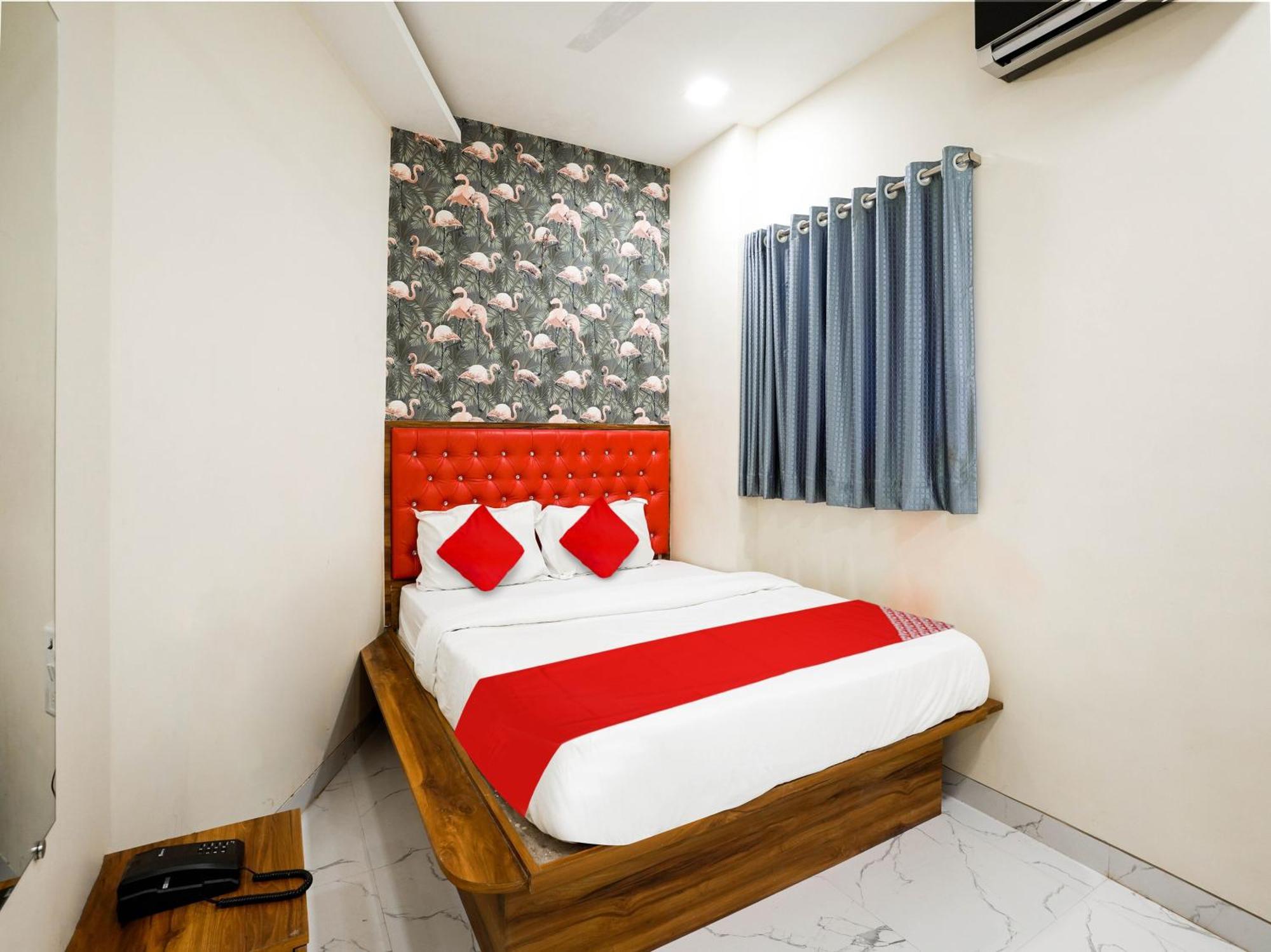 Hotel O King Residency Near Bharat Talkies